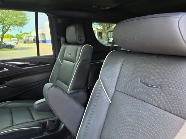 2023 Cadillac Escalade ESV Sport