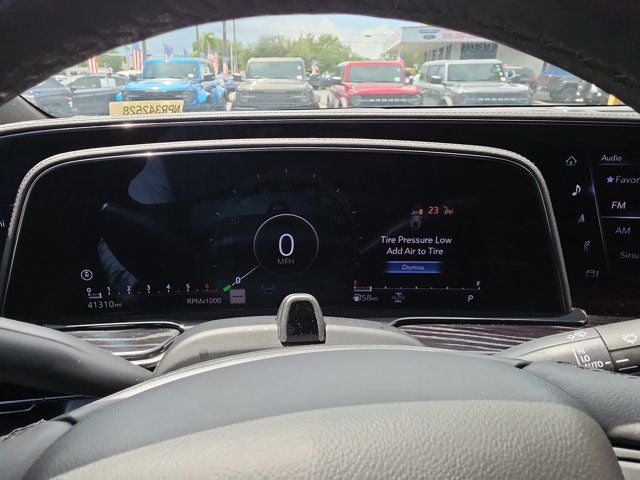 2023 Cadillac Escalade ESV Sport