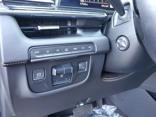 2023 Cadillac Escalade ESV Sport