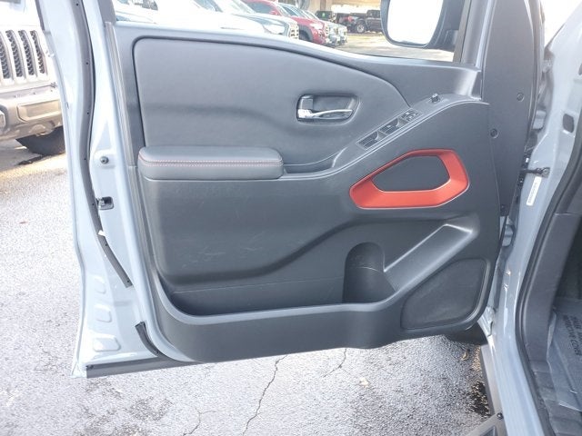 2024 Nissan Frontier PRO-X