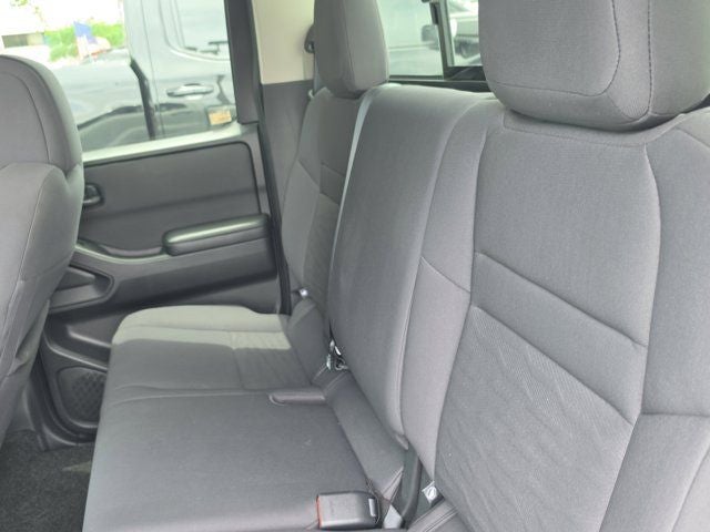 2025 Nissan Frontier S