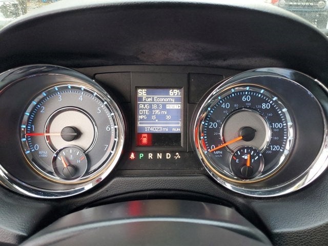 2016 Chrysler Town & Country Touring