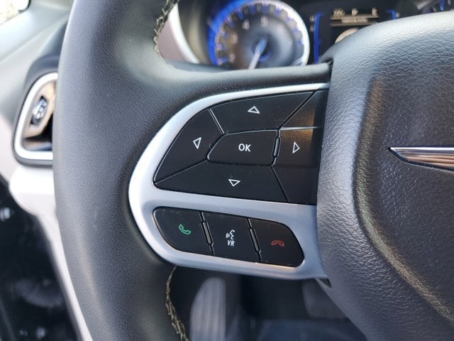 2024 Chrysler Voyager LX