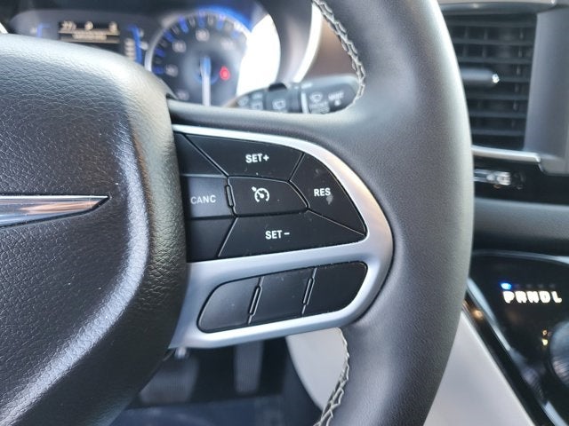 2024 Chrysler Voyager LX