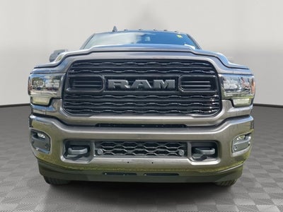2022 RAM 3500 Limited Night Edition Dually