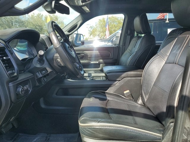 2022 RAM 3500 Limited Night Edition Dually