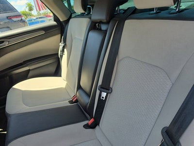 2019 Ford Fusion SE