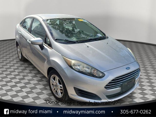 2017 Ford Fiesta SE Sedan's photo