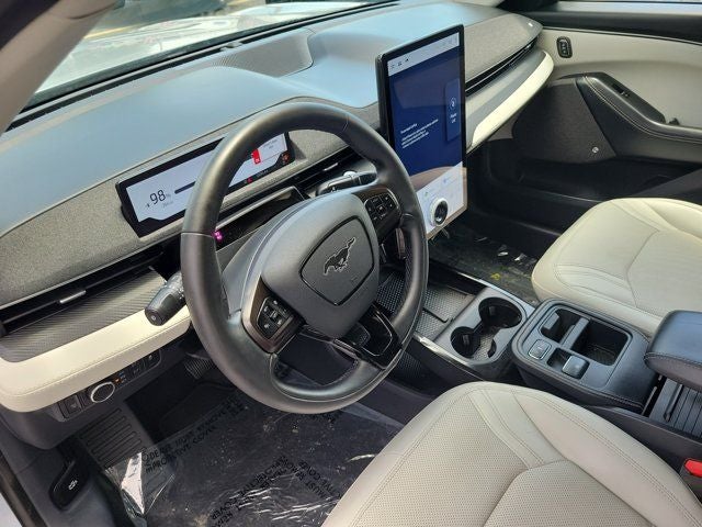 2025 Ford Mustang Mach-E Premium RWD
