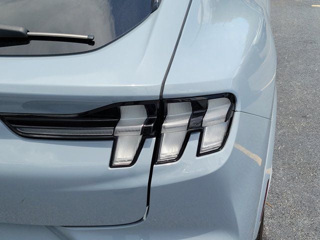 2025 Ford Mustang Mach-E Premium RWD