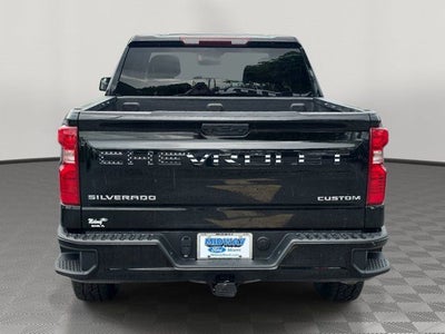 2023 Chevrolet Silverado 1500 Custom