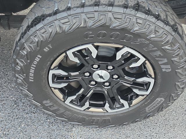 2023 Chevrolet Silverado 1500 ZR2 3LT