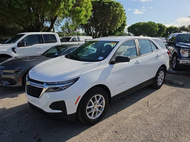 2024 Chevrolet Equinox LS