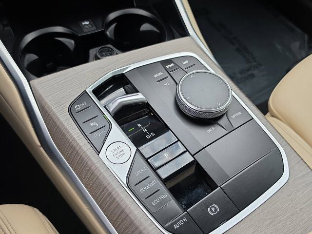 2025 BMW 3 Series 330i