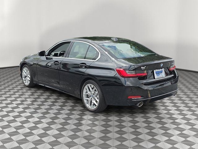 2025 BMW 3 Series 330i