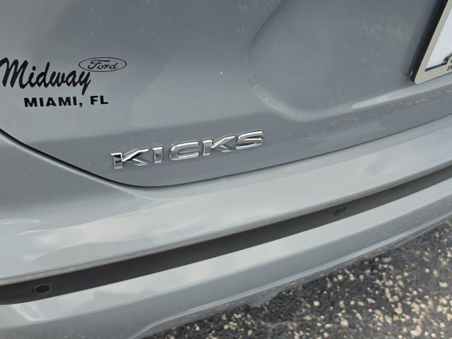 2023 Nissan Kicks SV