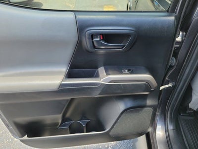2022 Toyota Tacoma SR5 V6