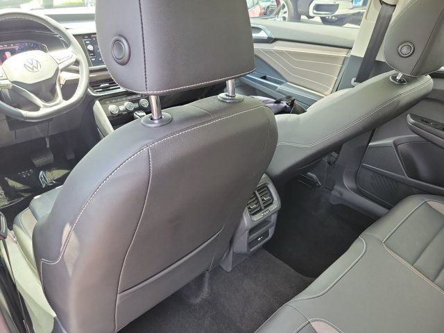 2024 Volkswagen Taos 1.5T SEL