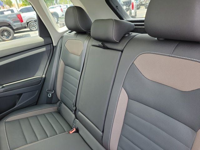 2024 Volkswagen Taos 1.5T SEL
