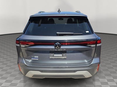 2025 Volkswagen Tiguan 2.0T SE