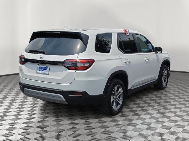 2024 Honda Pilot EX-L 7 Passenger