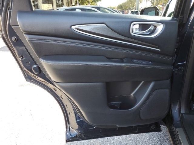 2019 INFINITI QX60 LUXE