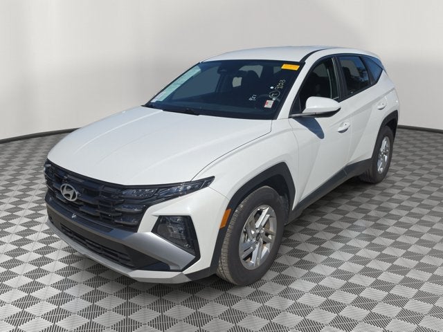 2026 Hyundai Tucson SE - Photo 3