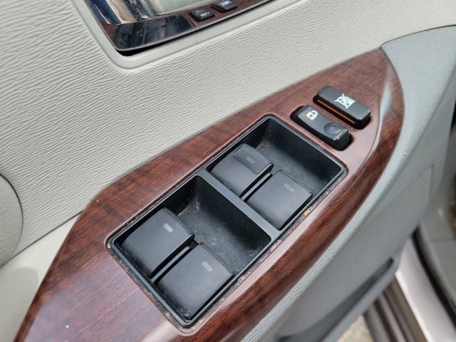2014 Toyota Sienna XLE 8 Passenger