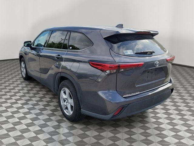 2021 Toyota Highlander LE