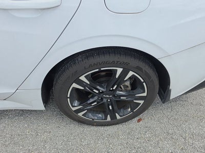 2024 Kia K5 GT-Line