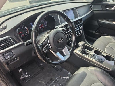 2020 Kia Optima SE