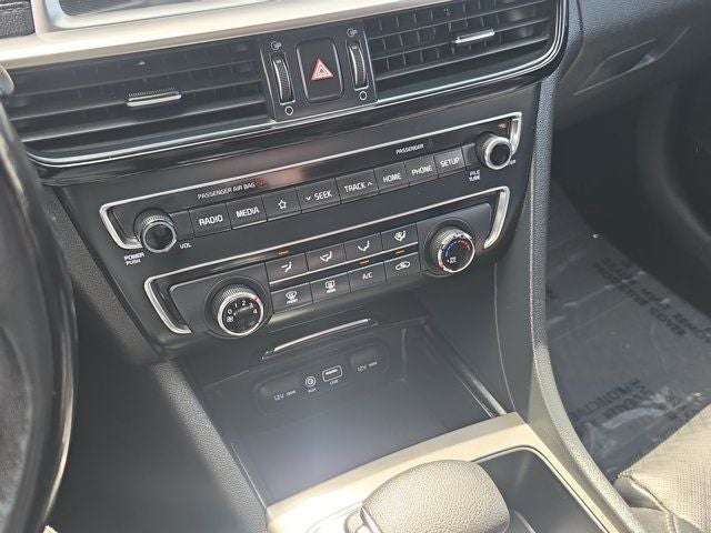 2020 Kia Optima SE