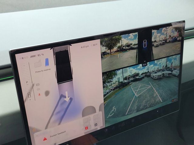 2024 Tesla Cybertruck Base