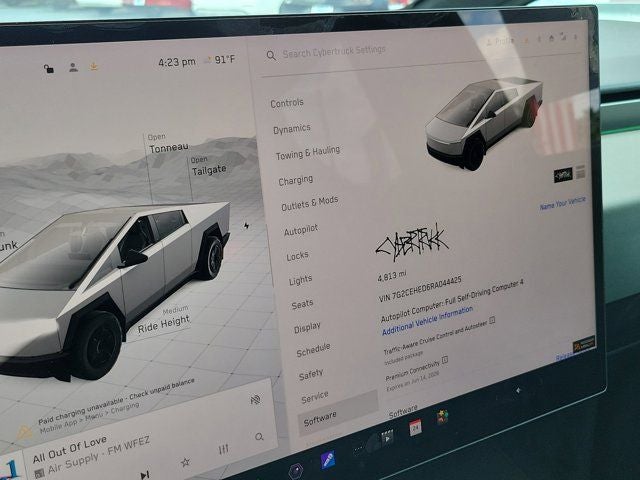 2024 Tesla Cybertruck Base