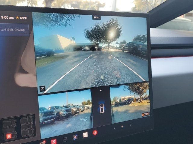 2024 Tesla Cybertruck Base