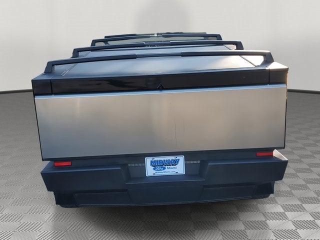 2024 Tesla Cybertruck Base