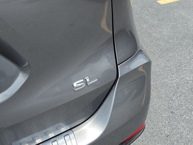 2017 Nissan Rogue SL