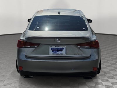 2017 Lexus IS 200t