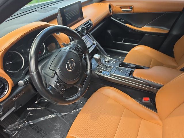2024 Lexus IS 300