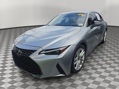 2024 Lexus IS 300