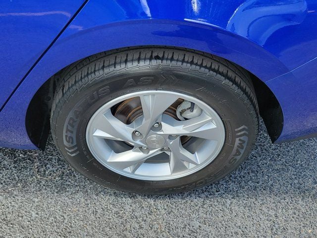 2021 Hyundai Elantra SE