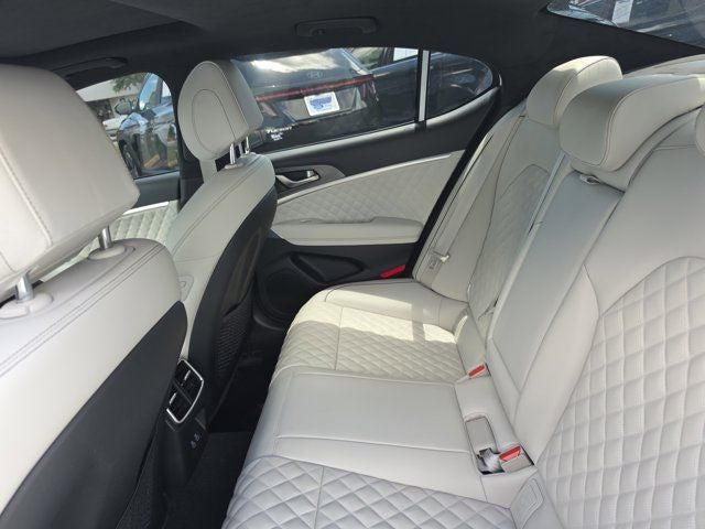 2025 Genesis G70 3.3T Sport Advanced
