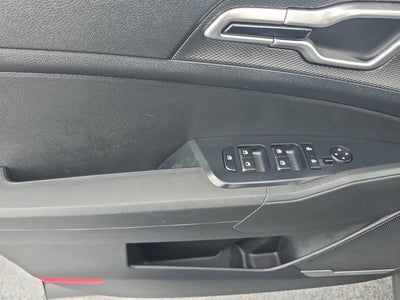 2024 Kia Sportage Hybrid LX