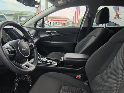 2024 Kia Sportage Hybrid LX