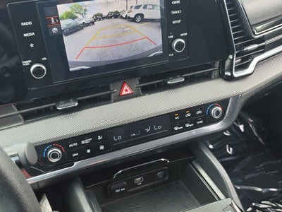 2024 Kia Sportage Hybrid LX