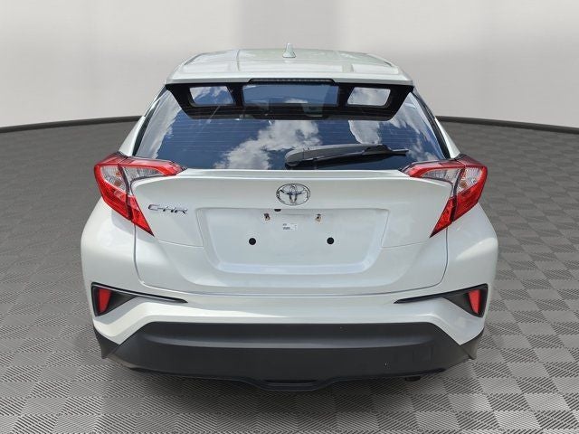 2020 Toyota C-HR LE