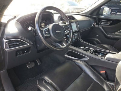 2019 Jaguar F-PACE S