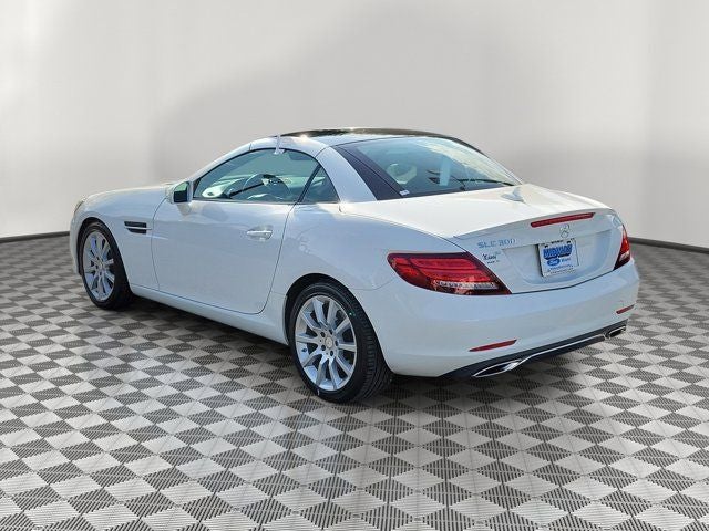 2017 Mercedes-Benz SLC SLC 300