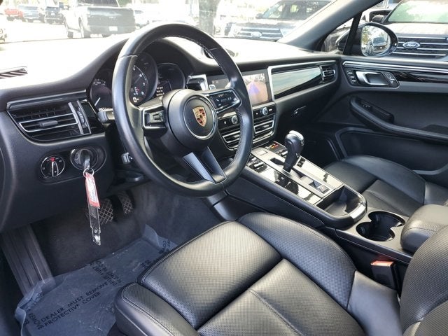 2024 Porsche Macan Base