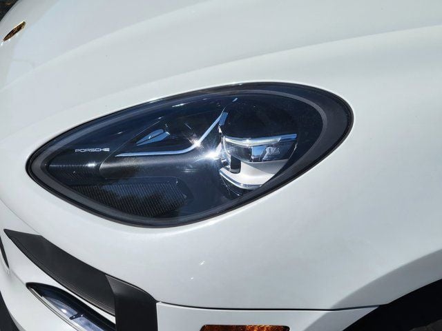 2021 Porsche Macan S